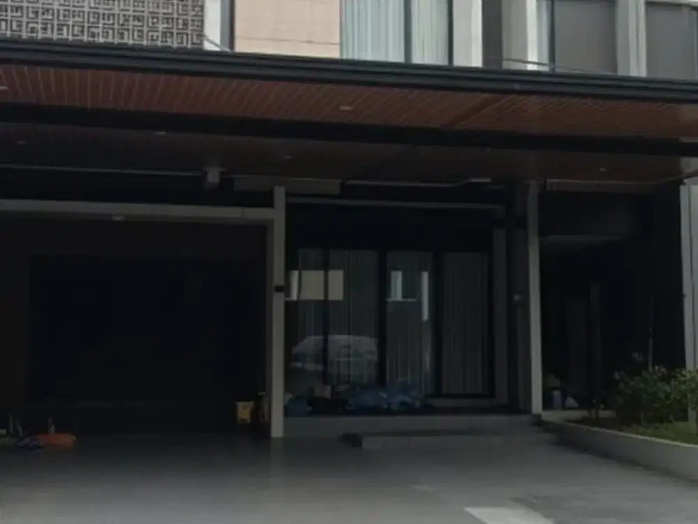 Rumah Cantik Banget di Suvarna Sutera Fully Furnished Tinggal Bawa Koper