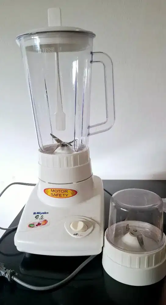 Blender Miyako bekas masih bagus