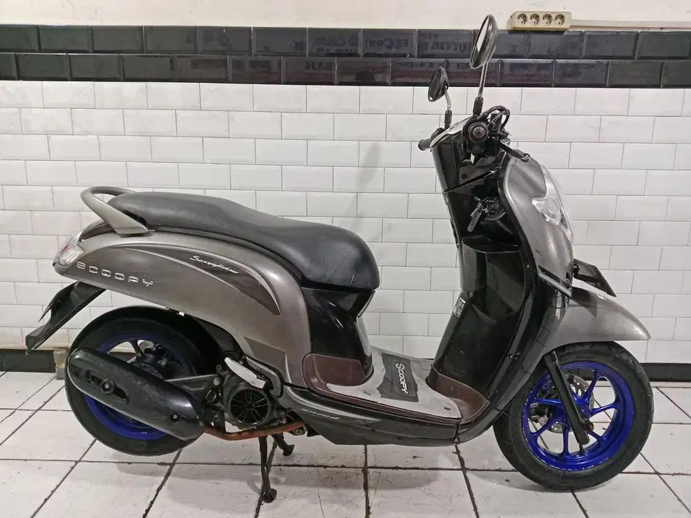 Honda scoopy donat tahun 2017 standar