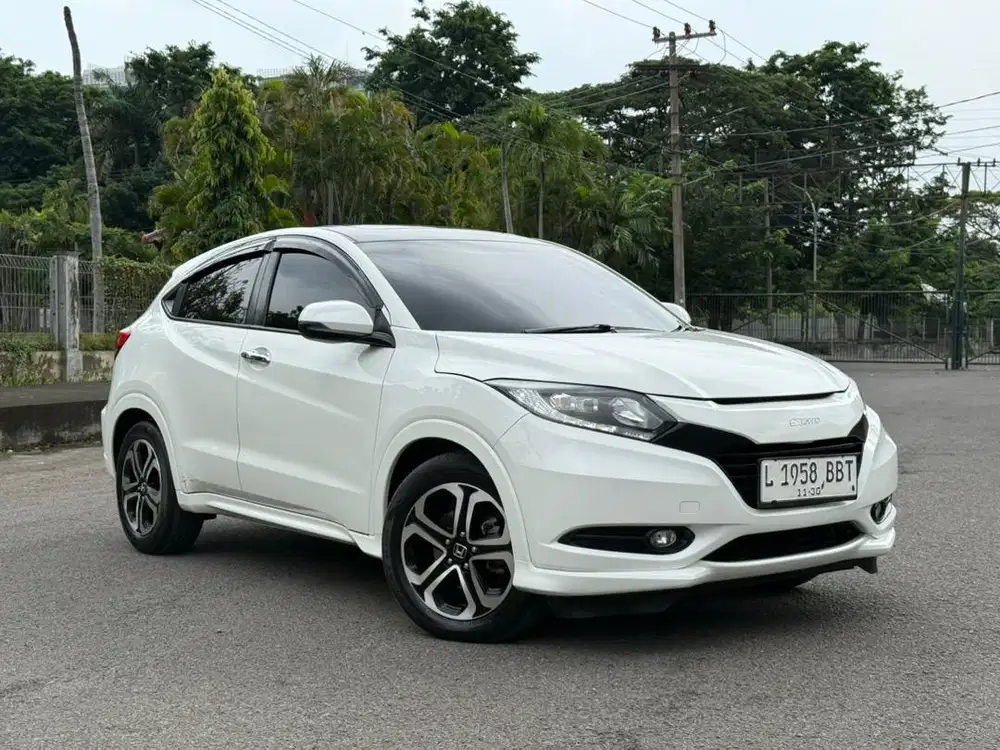 [KM 60rb] Honda HRV 1.8 Prestige 2015 Istimewa Bs TT-Kredit.!!