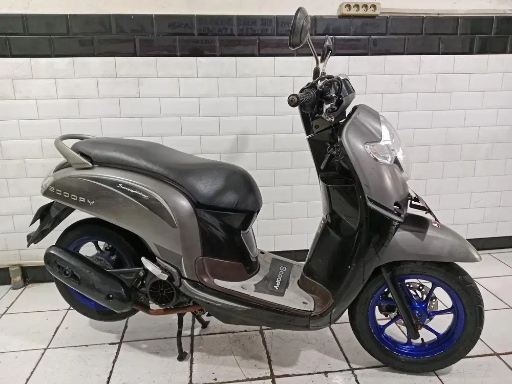 Honda scoopy donat tahun 2017 siap pakai