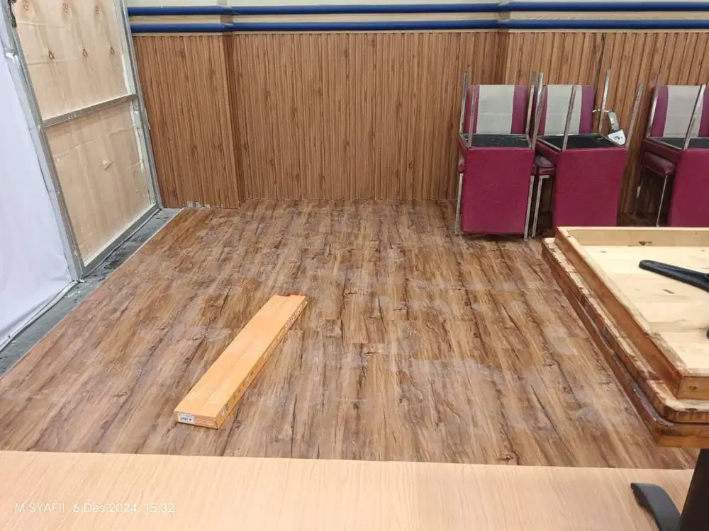 Interior Design & Pemasangan | Lantai vinyl, SPC, Parkit