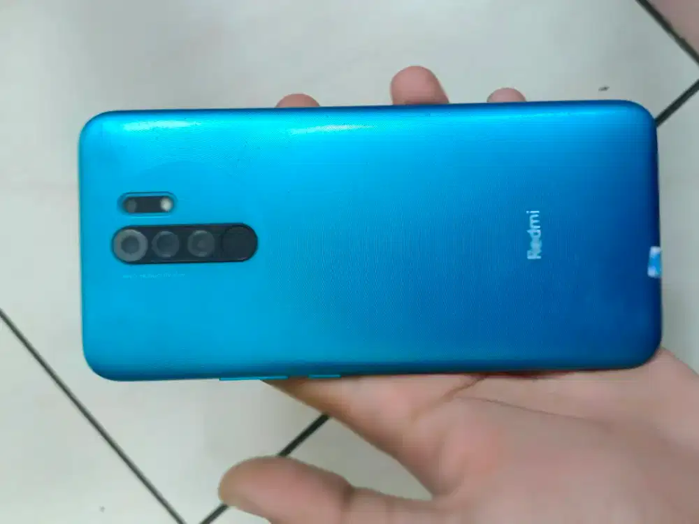 Redmi 9 4/64 HP+Charger