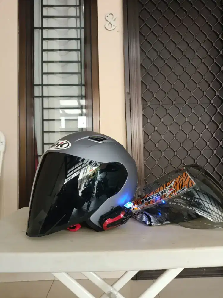 Helm nhk R1 elite + intercom retouch x3. Dim grey abu doff. Size L