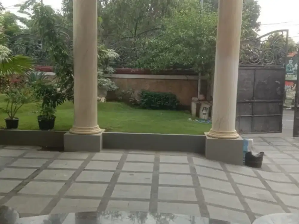 Rumah Imam Bonjol STRATEGIS PUSAT KOTA JALAN RAYA