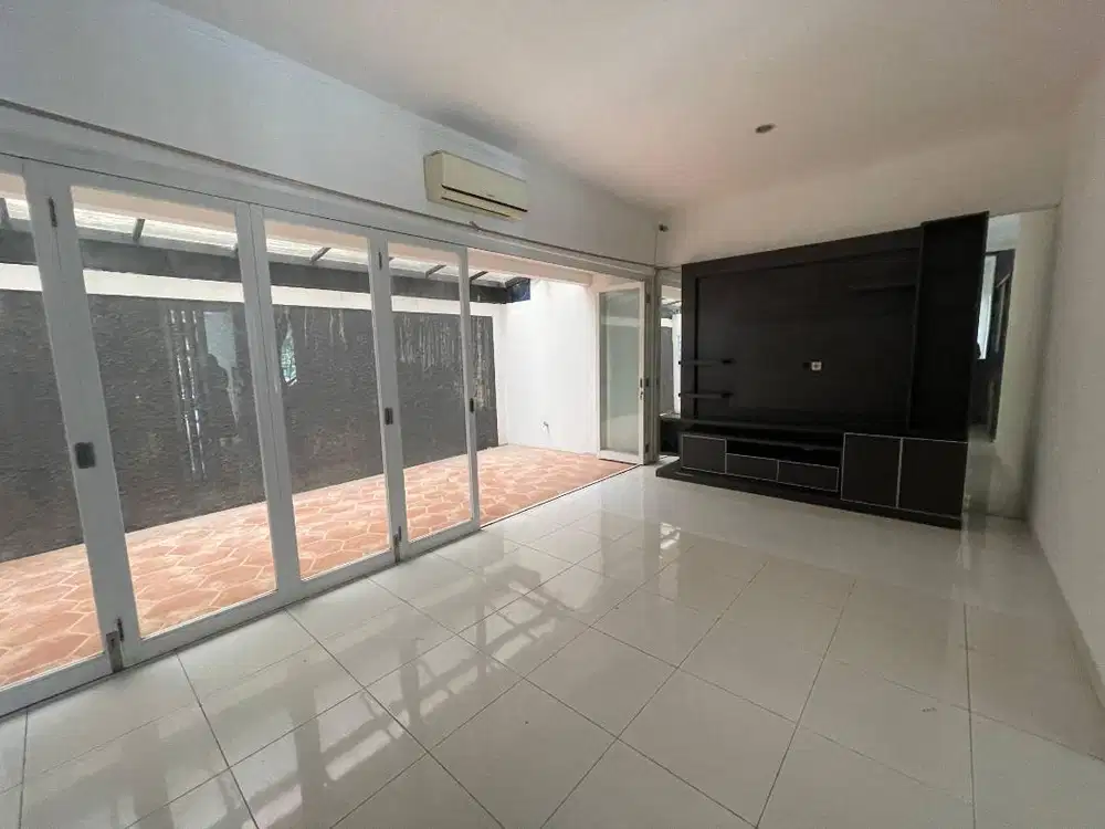 Rumah Siap Huni Dgn 2 Lantai di Bintaro Tangsel OM-16242