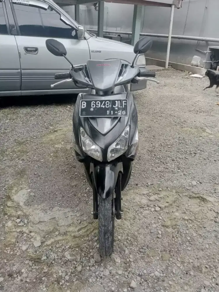 Di jual Honda Vario 2011 siap pakai