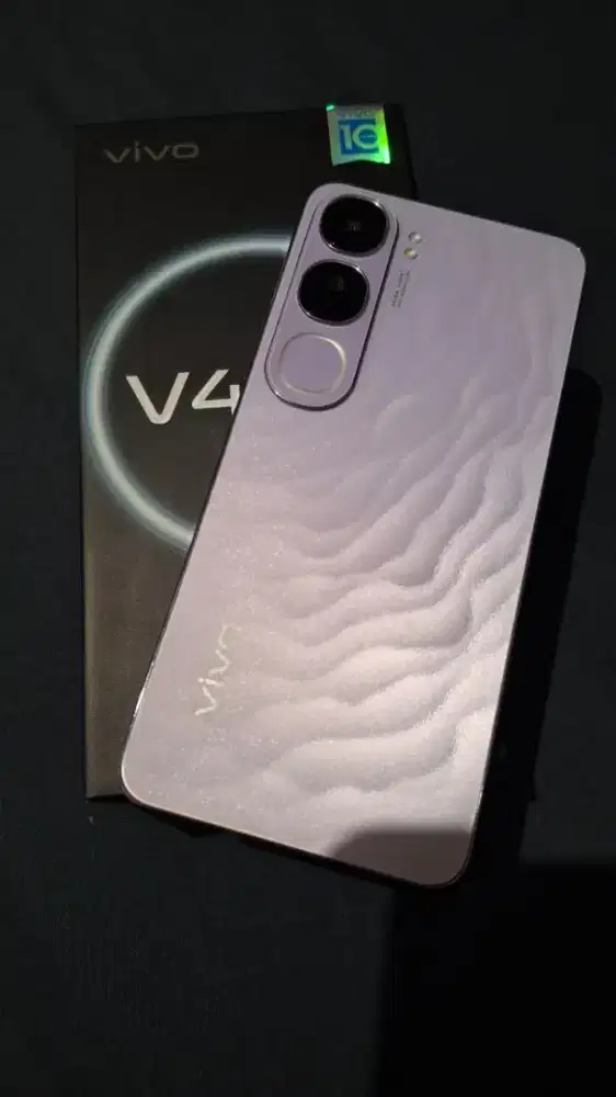 Vivo v40 lite 8+8(256)