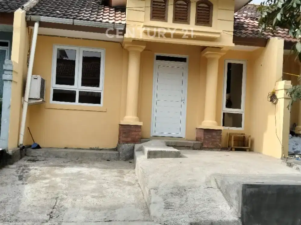 Rumah  Asri Sejuk Rapi Siap Huni Lippo Cikarang