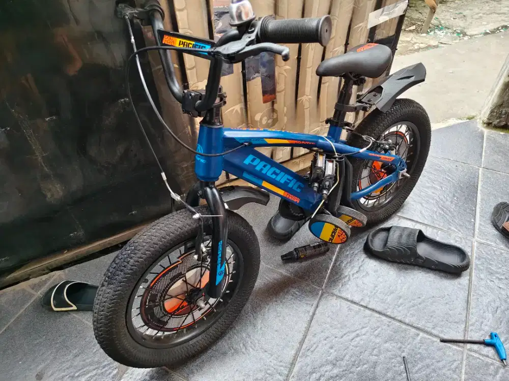Sepeda bmx Pasific Avalon 3.0 16 inc belum pernah pakai