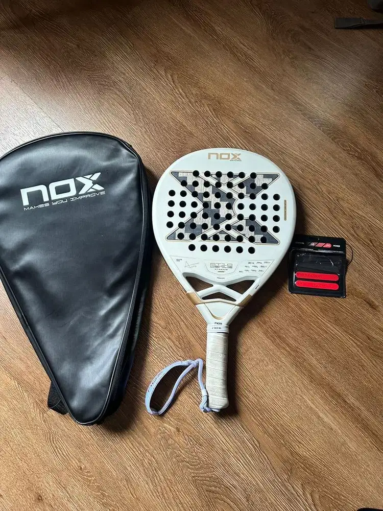Nox AT 10 Alum Xtreme 12K 2026
