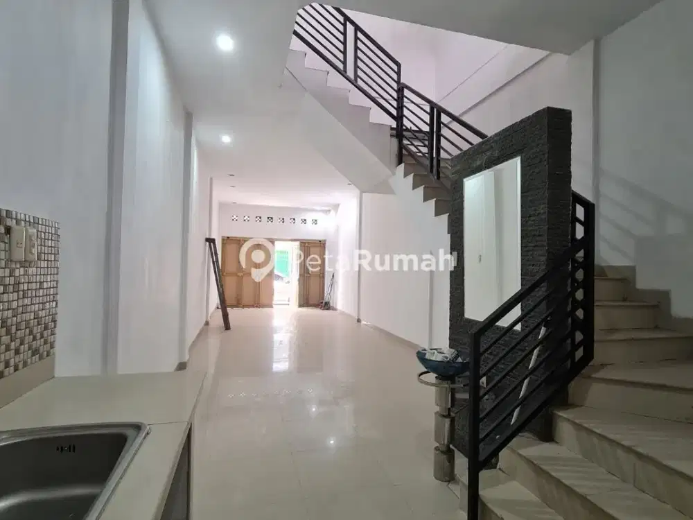Dijual RUMAH JALAN TRITURA KOMPLEK TRITURA MAS
