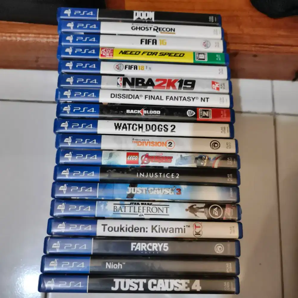 Kaset Ps4 original Bekas