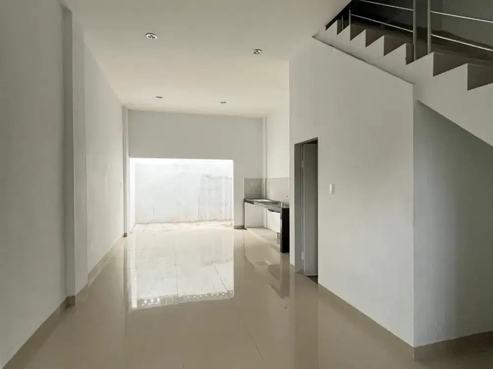 Dijual Townhouse Komplek Berjaya Regency Jl Sukaria - bhayangkara