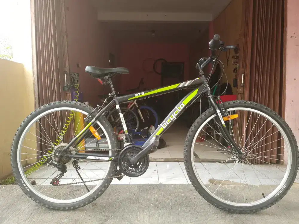 Sepeda Gunung MTB UK 26 Inch Speed 3x7 Siap Pakai