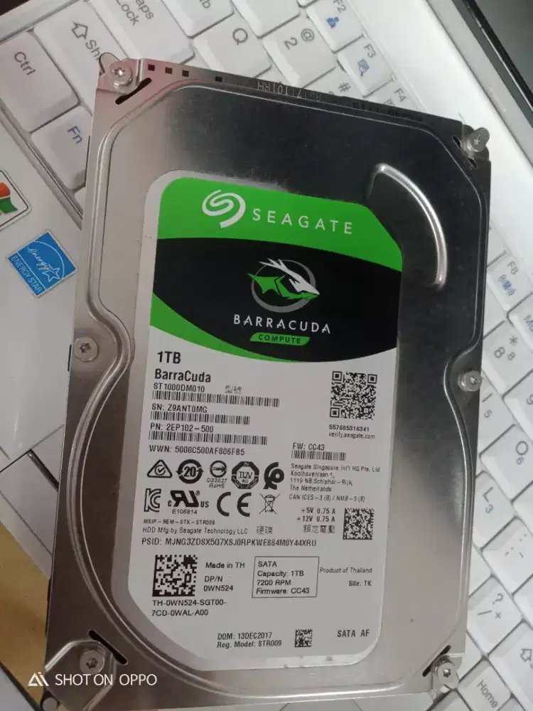 JUAL HARDISK PC 3.5INCH SEAGATE BARRACUDA 1TB ORI SENTINEL 100/100 N