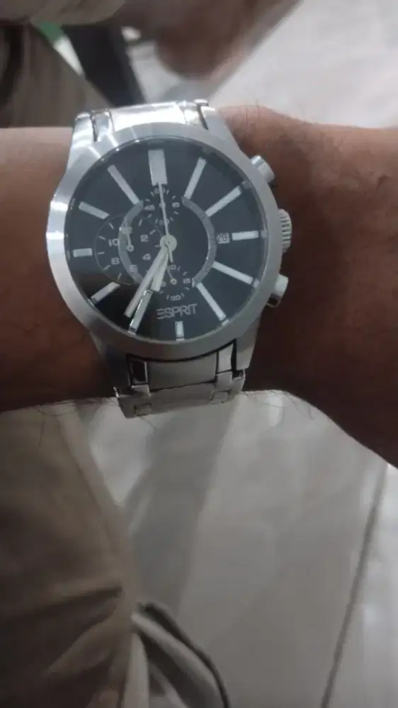 Jam tangan esprit