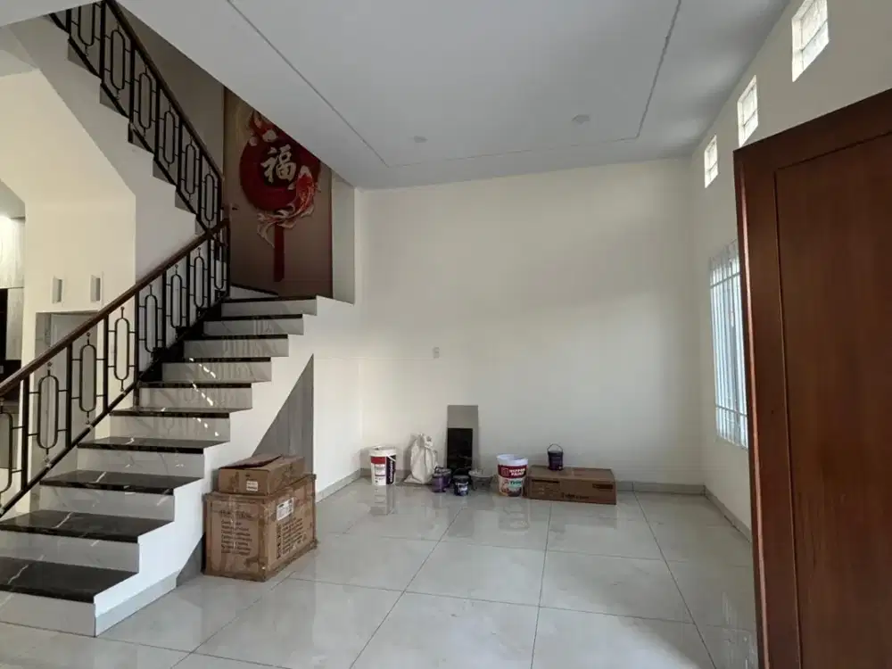 DIJUAL VILLA JALAN SULUH KOMPLEK OPERA HOUSE - DAERAH PANCING