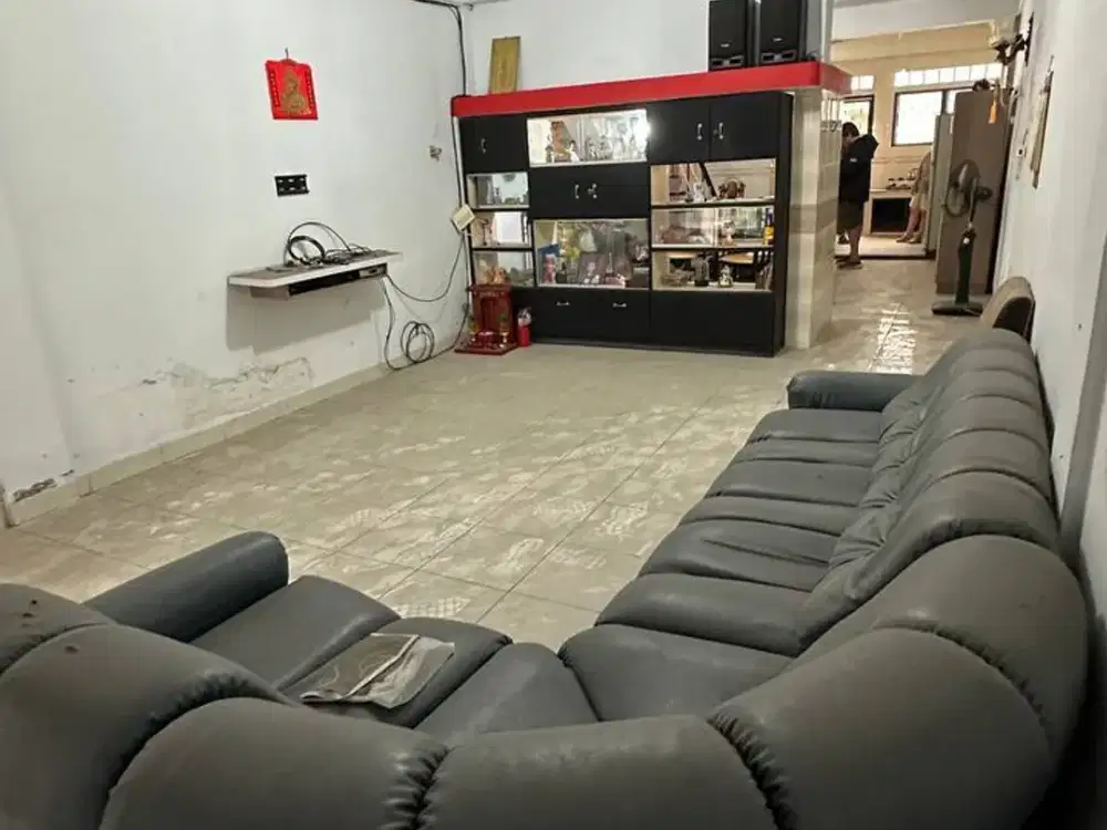 Dijual Townhouse Jalan bintang Bintang Dalam