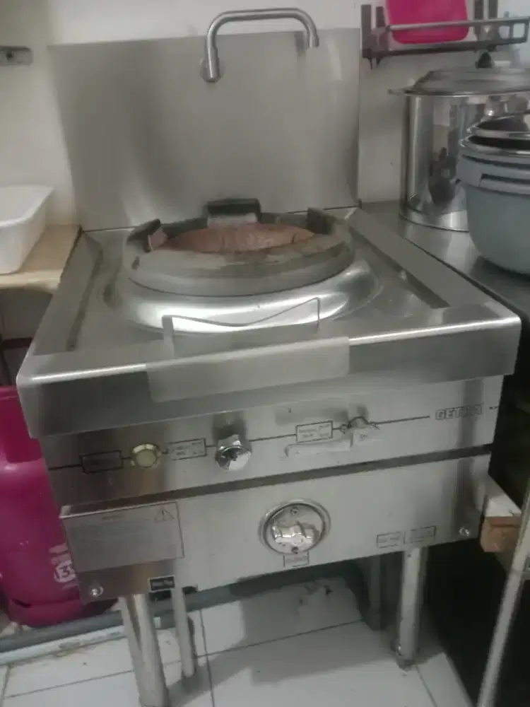 1set kompor gas besar + hexos pembuangan