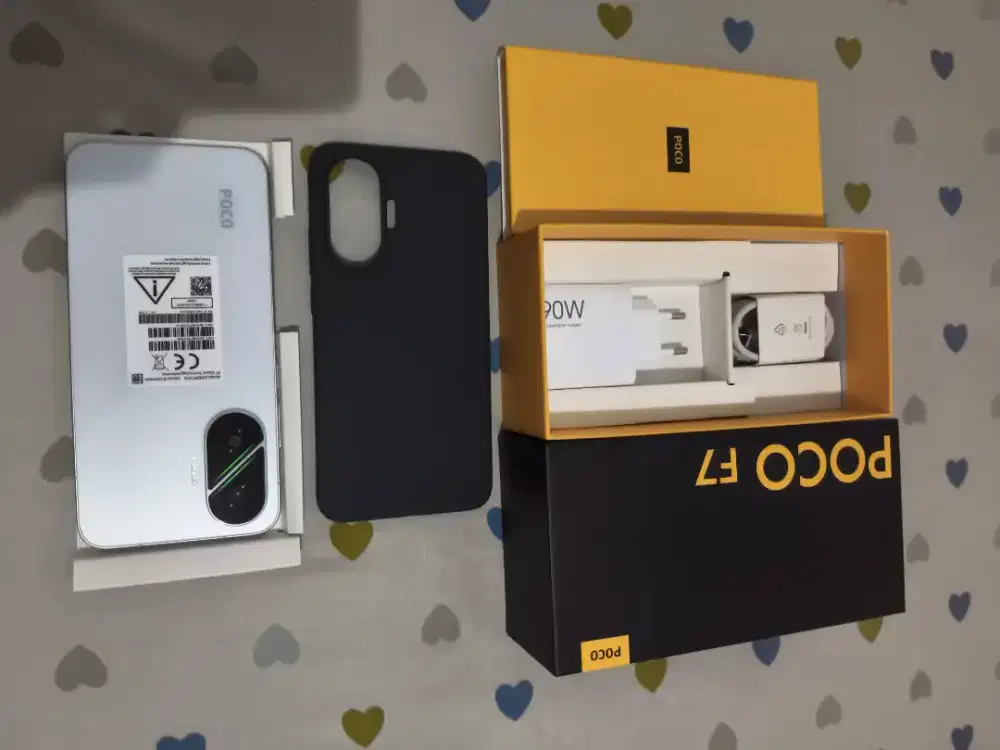 Handphone Poco F7 White 99% Like New dan Fullset (Nego Pertamax)