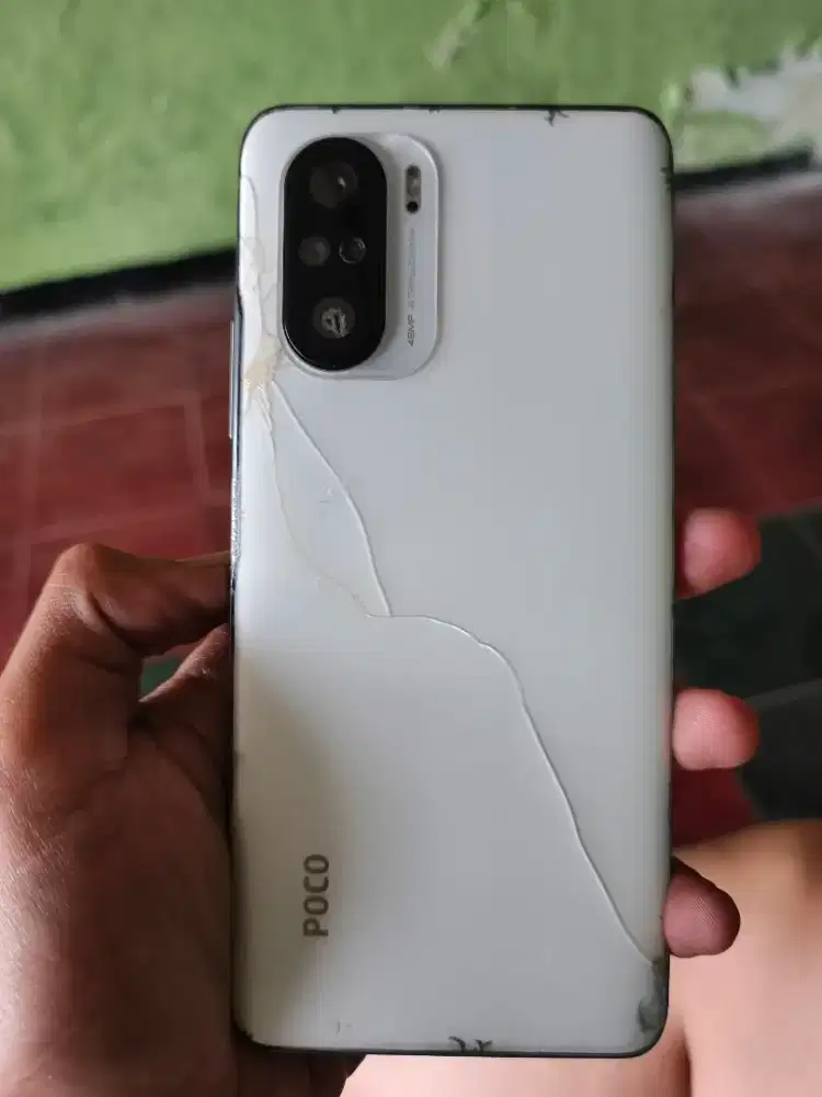 Poco f3 6/128 bekas normal