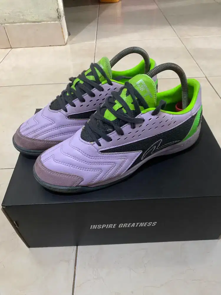 di jual sepatu futsal spech grand turbo size 39