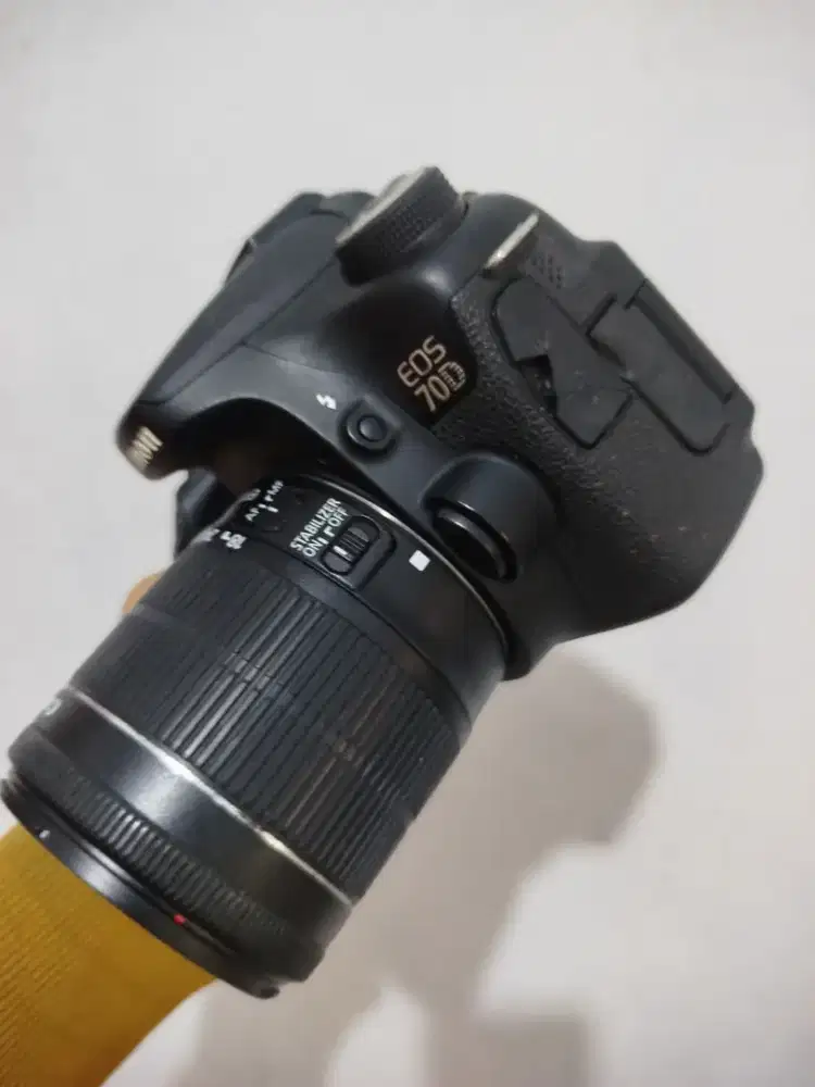 Kamera Canon EOS 70D kit 18-55m