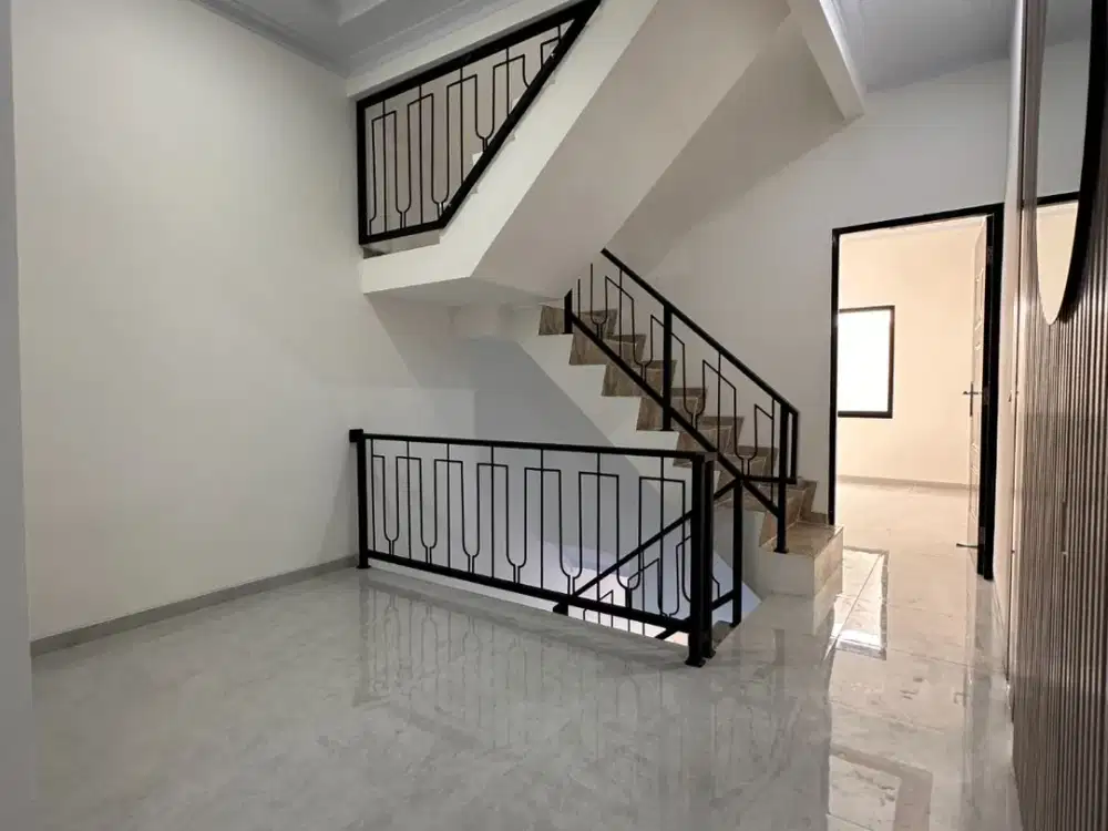 RUMAH BARU SIAP HUNI TANJUNG DUREN JAKARTA BARAT BANYAK BONUSNYA!!!