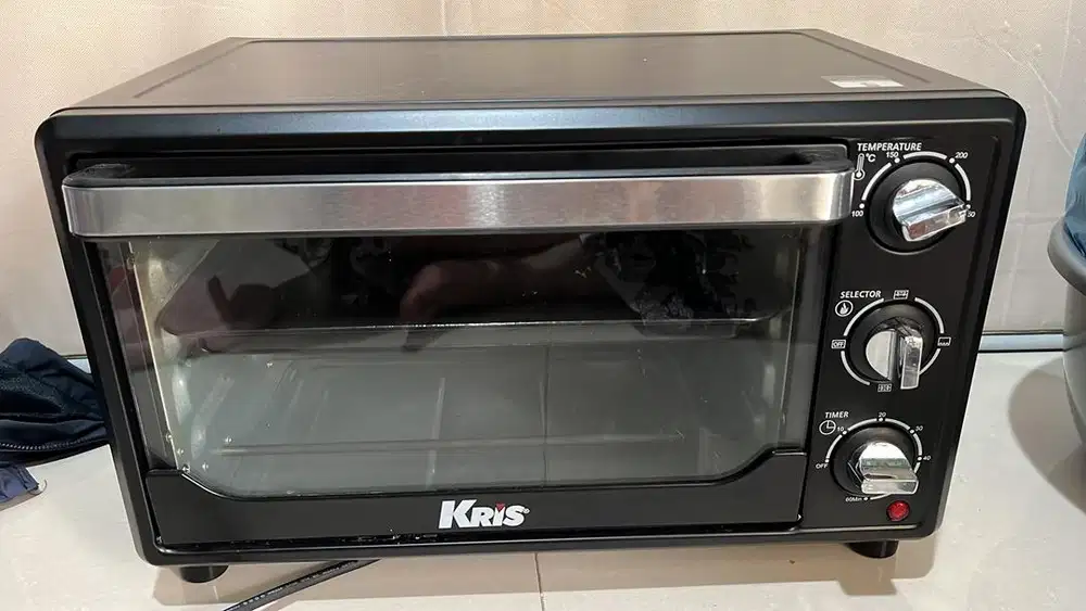 OVEN KRIS BEKAS