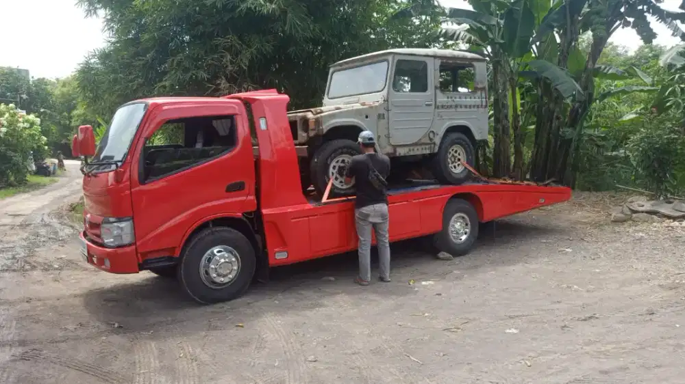 Jasa Derek Mobil / Towing Semarang