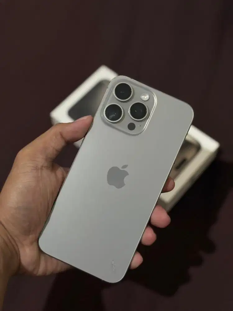 iPhone 15 Pro Max 256 GB iBox