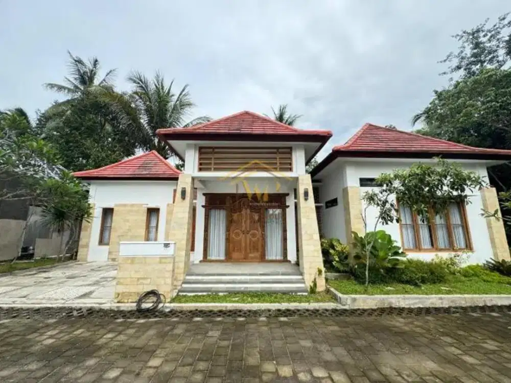 VILLA STRATEGIS SHM DI BOROBUDUR MAGELANG FULLY FURNISH
