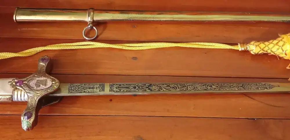 pedang garuda vintage