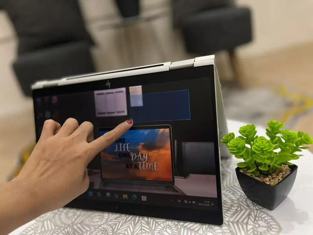 Laptop hp core i5 layar sentuh ram 16gb bisa cicil normal