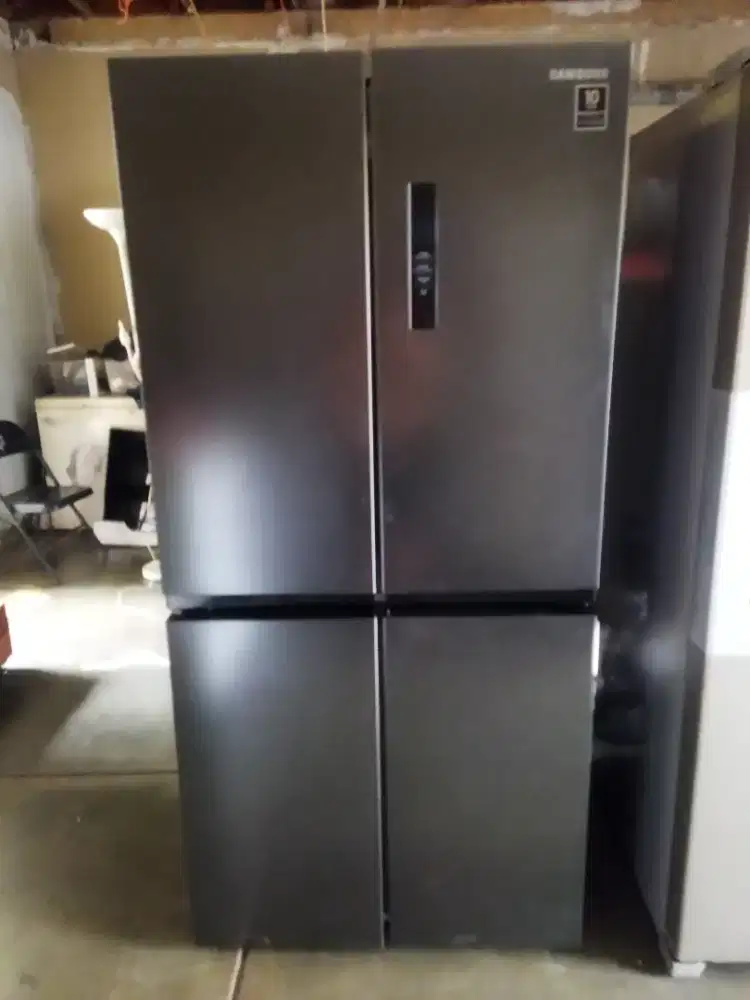 Kulkas SBS Samsung 4 Pintu Inverter