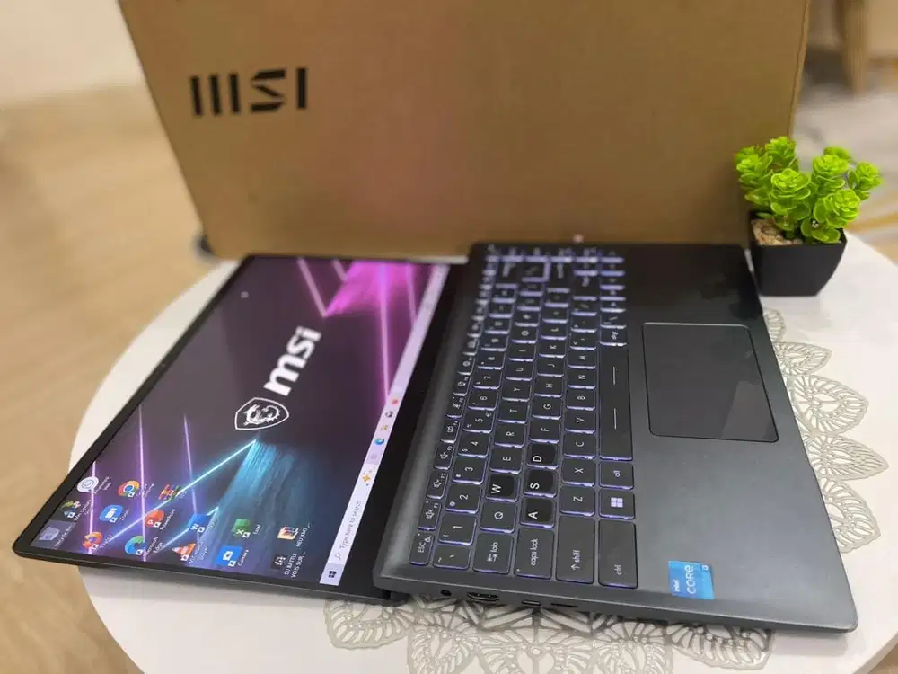 Laptop MSI Lengkap dos core i3 gen 10 normal bisa cicil