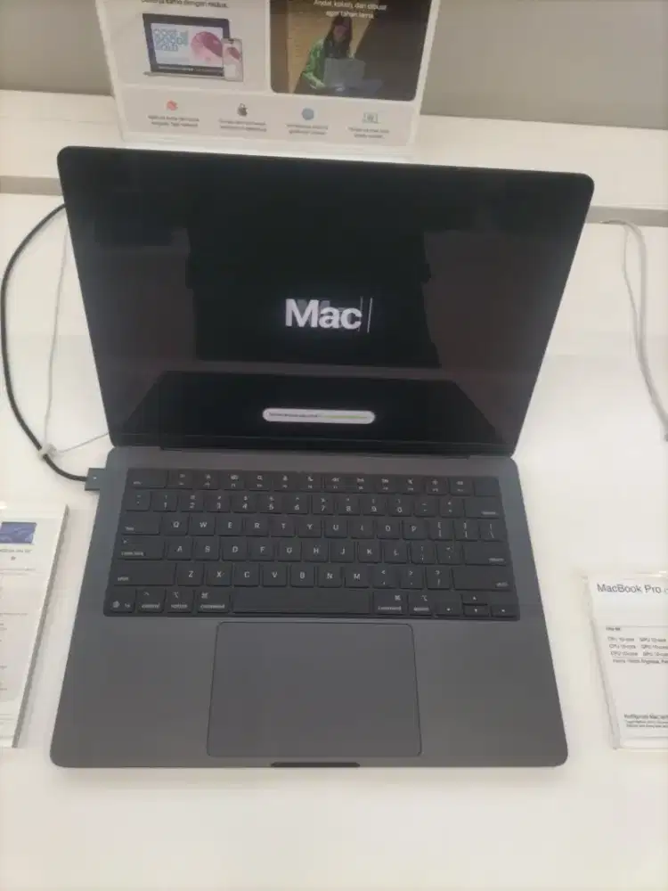 MacBook pro M4 pro 14inch