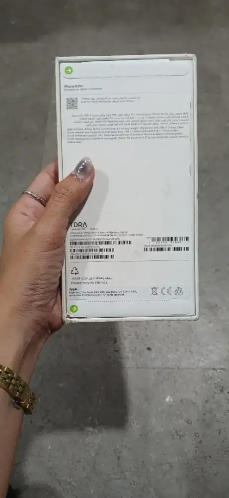 Iphone 16 Pro 256GB New Unit Beacukai BNIB bergaransi bisa dicicil.