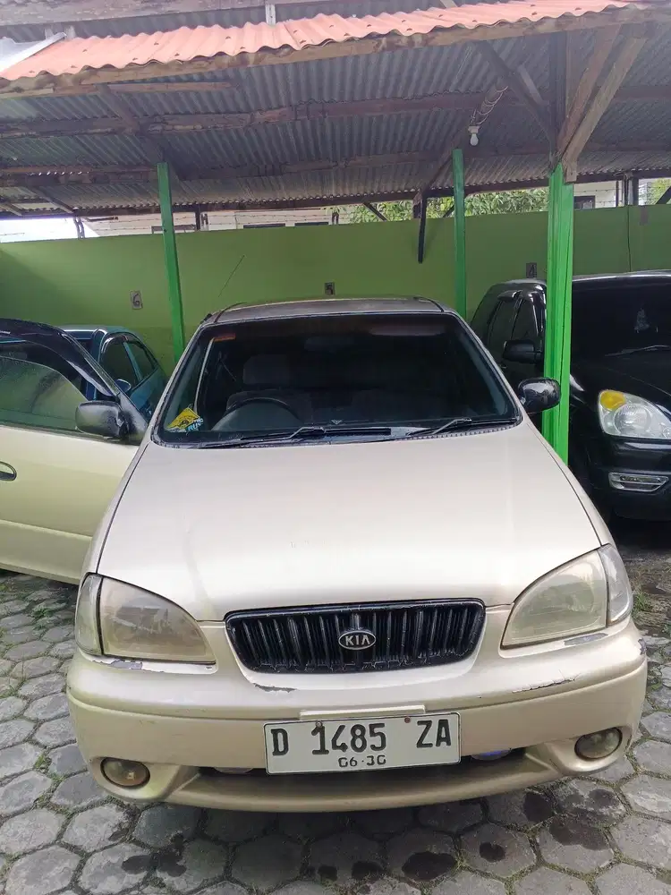 Kia Carens 2000 Bensin
