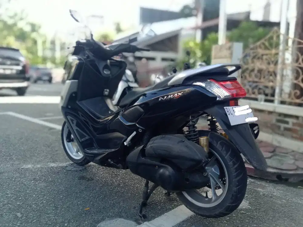 Jual Yamaha NMax hitam