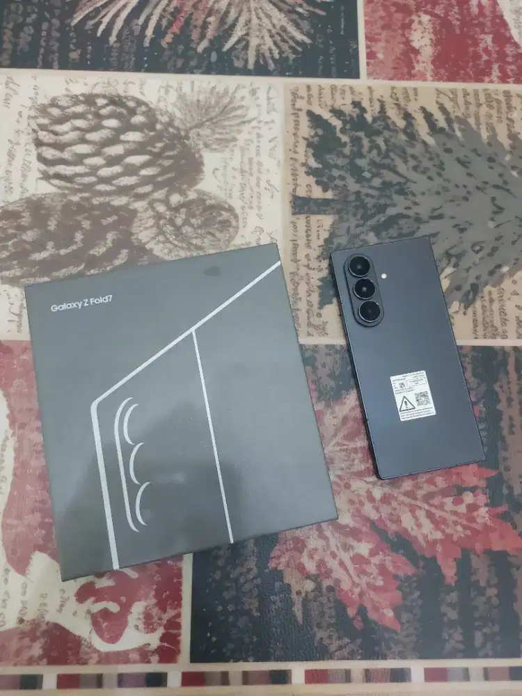 Samsung z fold 7 5g 12/512gb