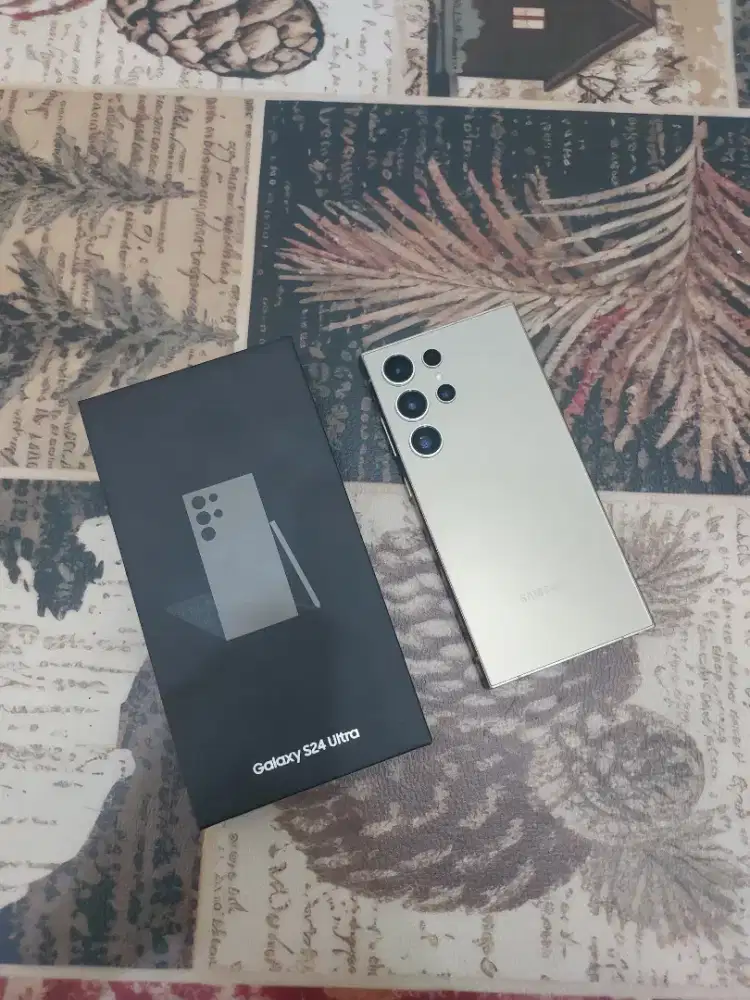 Samsung S24 ultra 12/512gb