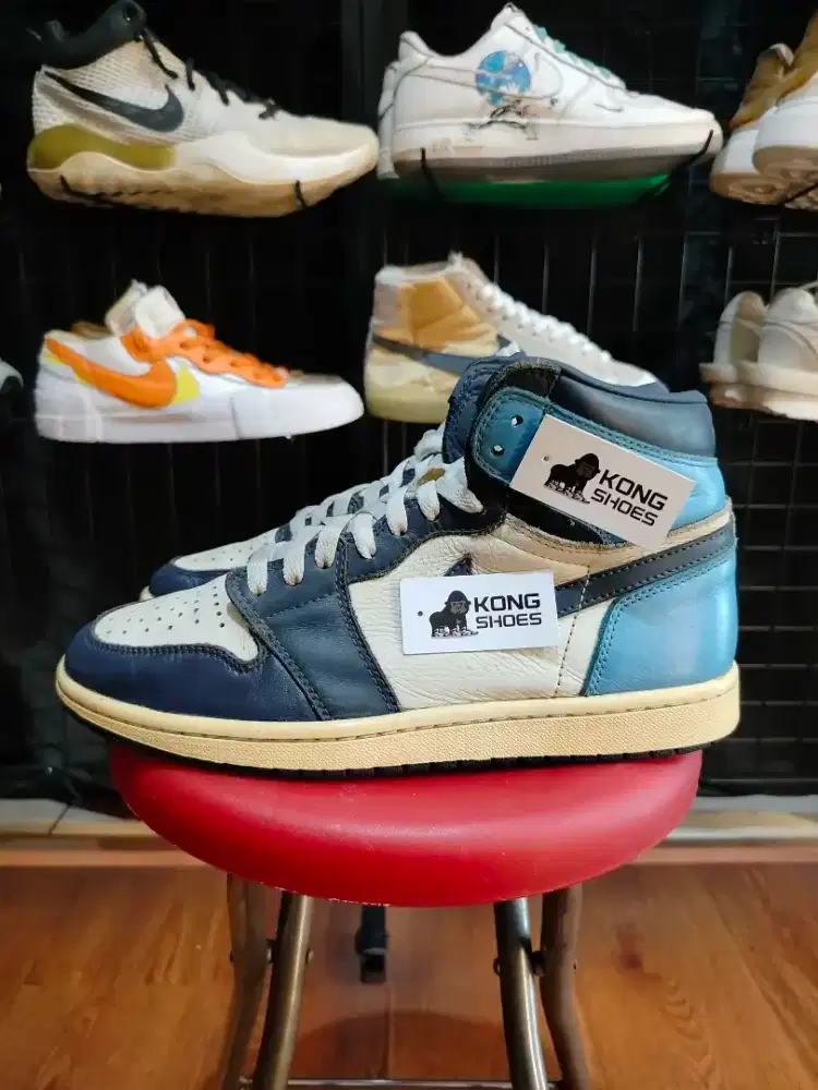 SEPATU AJE 1 RETRO OBSEDIAN BLUE 43