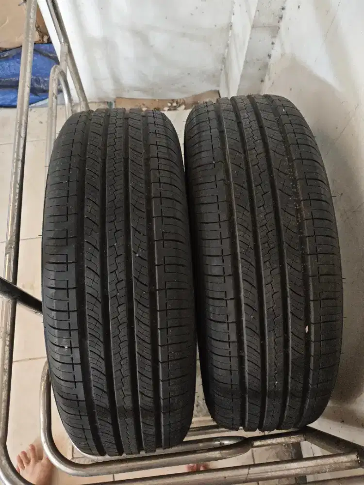 Ban GT radial savero 215 65 16