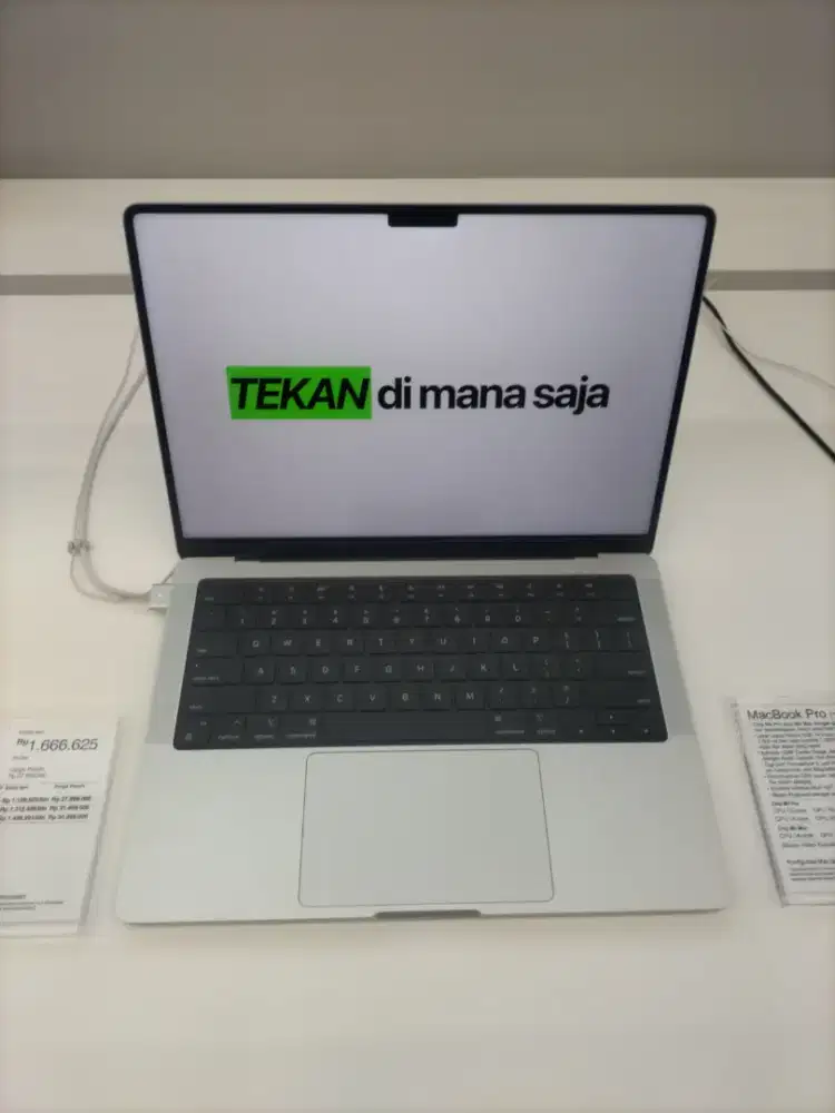 MacBook air M4 13 inch