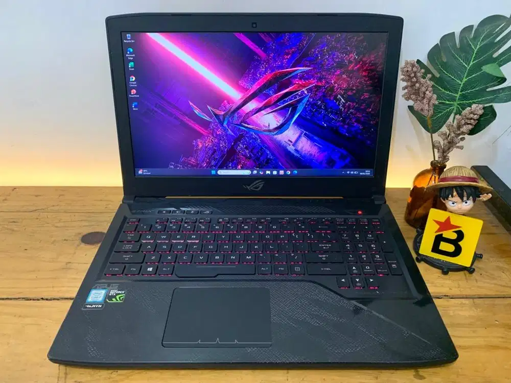Laptop Gaming Asus ROg Strix 15 Core i7 GTX 1050 Ti 4 GB GDDR5