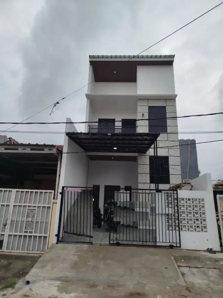 Rumah baru dua lantai perum harapan indah bekasi barat