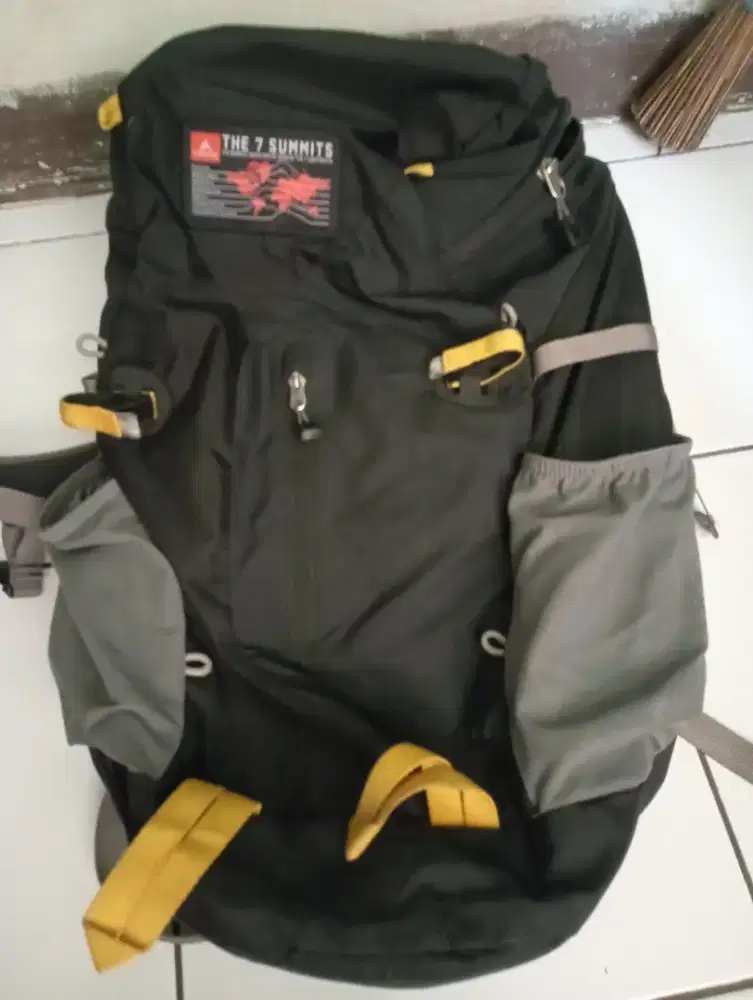 eiger size 25liter,kondisi 80%,jual 350k