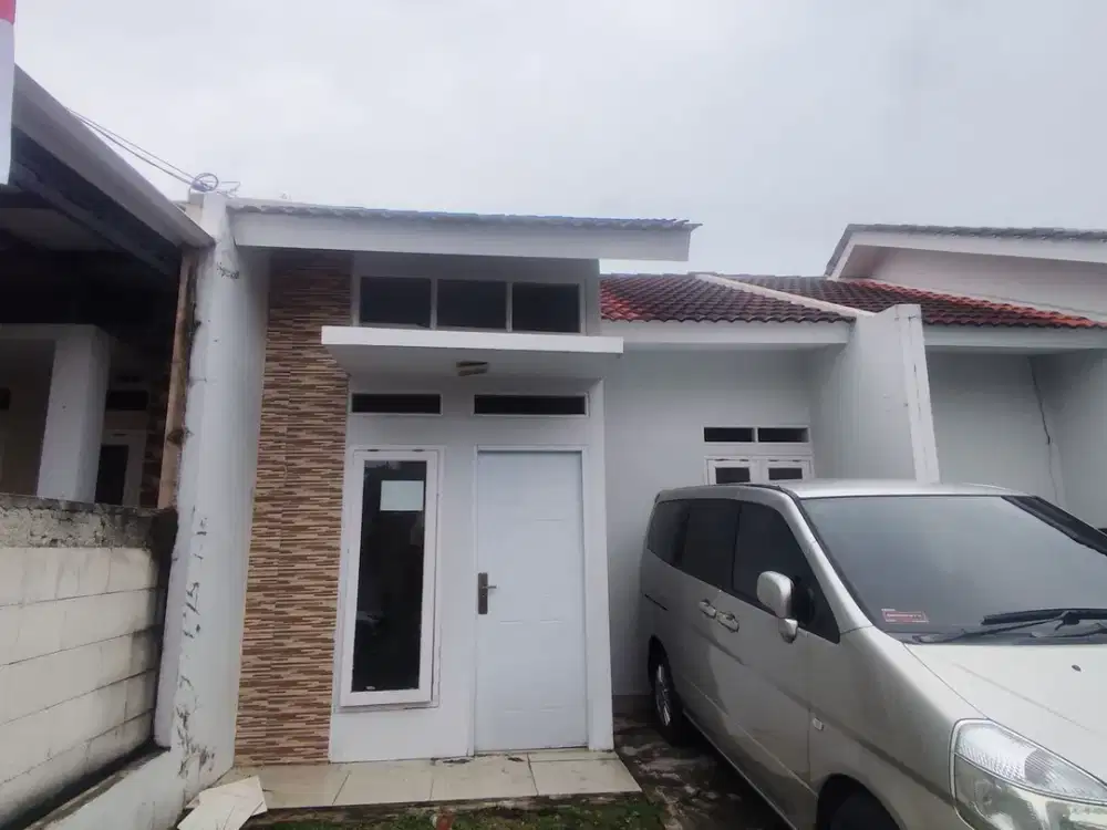 Rumah Hadap Selatan 13 Menit ke Tangcity Mall SHM Siap KPR J-37291